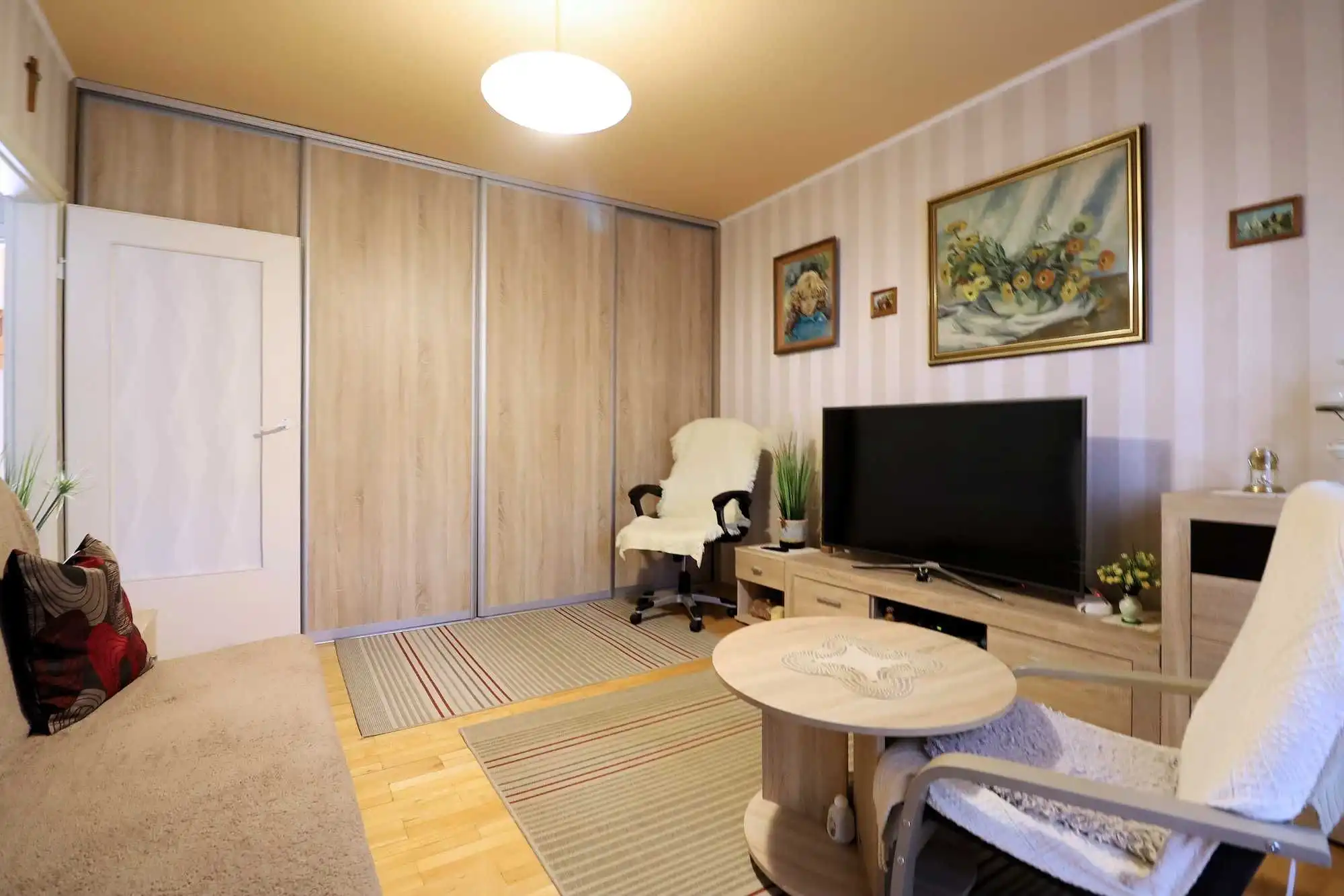 PILNIE Krakowska Południe / ul.Solarza/ 3 pokoje  1 piętro balkon