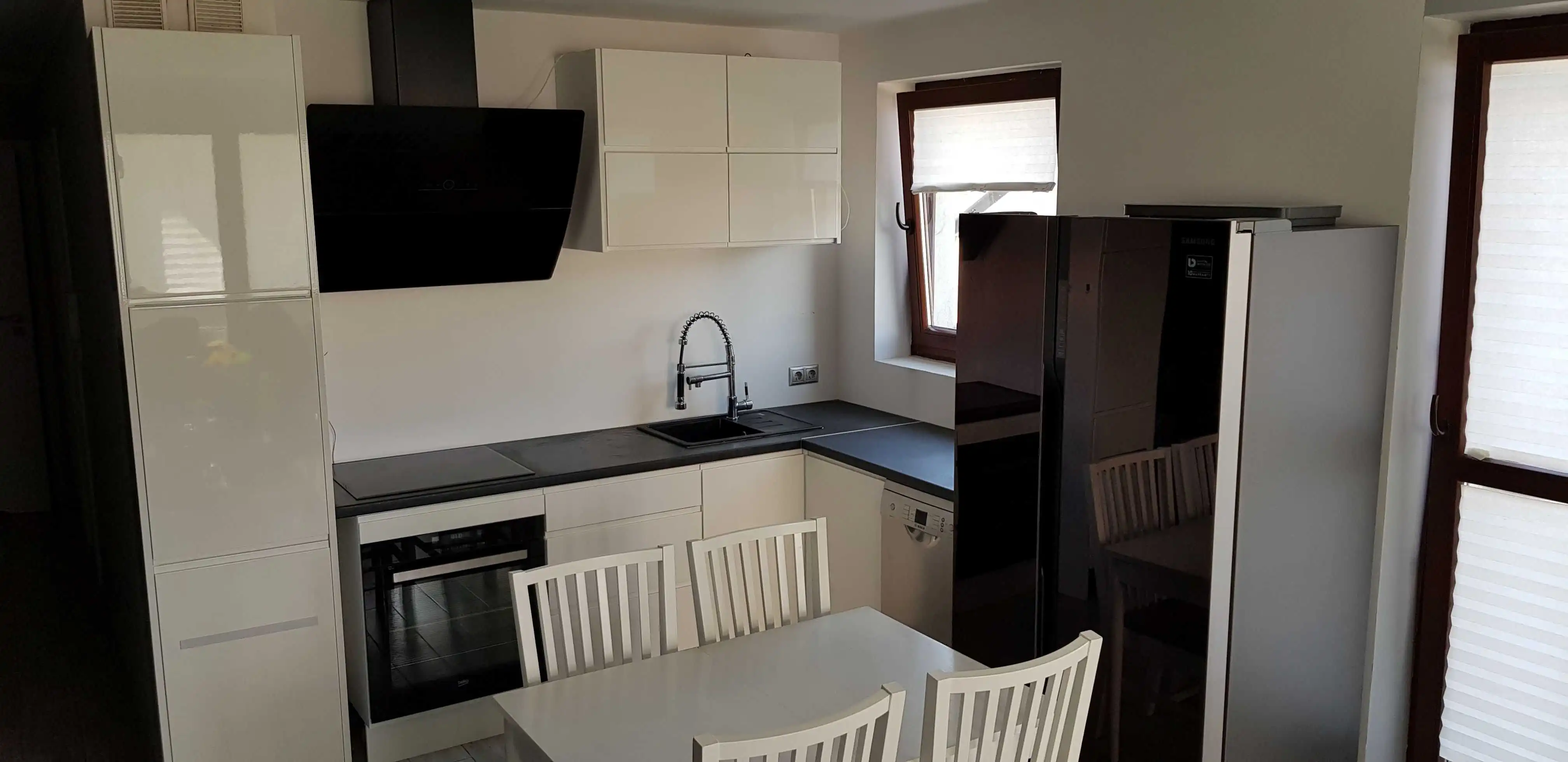 Ładne Mieszkanie 55 m/k  na parterze z dużym tarasem