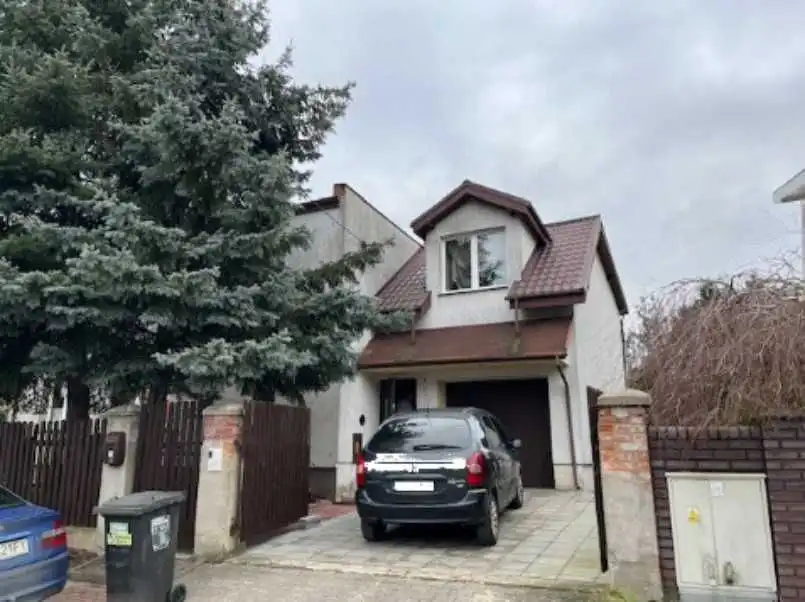 Syndyk sprzeda udział w nieruchomości Owińska ul. Świerkowa 9