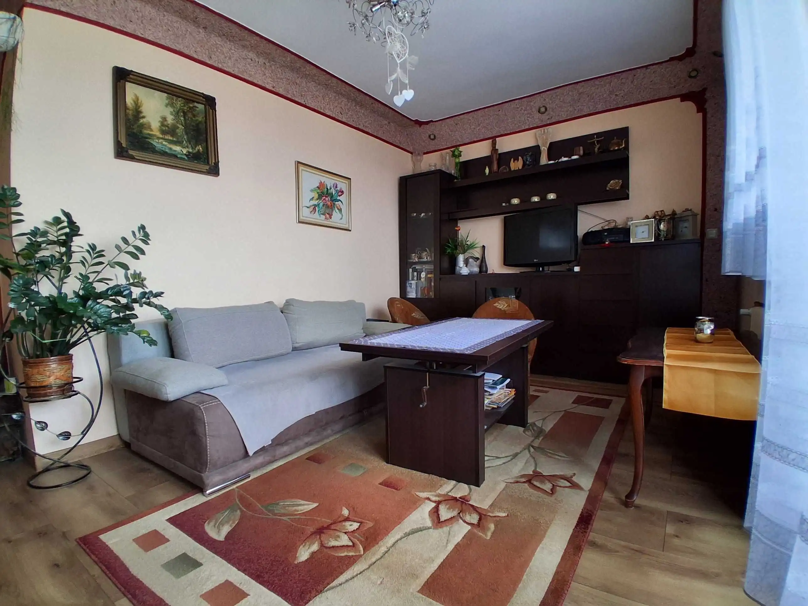 Mieszkanie  Częstochowa, M-3 w bloku - Sprzedam pilnie